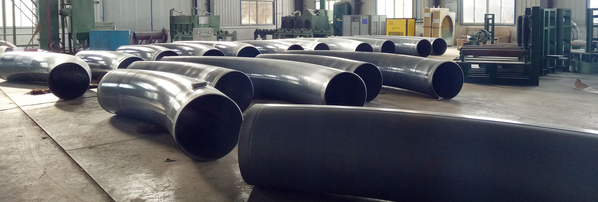 3PE防腐弯管具有较高的使用温度，能够在高温环境下使用。